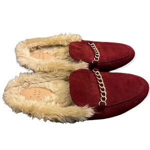 A New Day‎ Slippers Women’s Size 10 Faux Fur Lining